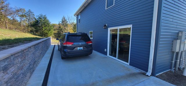 1600 Puncheon Creek Road, Lawrenceburg, KY 40342