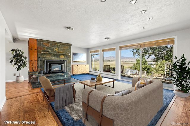 8577 N 73rd Street, Longmont, CO 80503