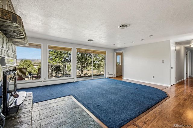 8577 N 73rd Street, Longmont, CO 80503