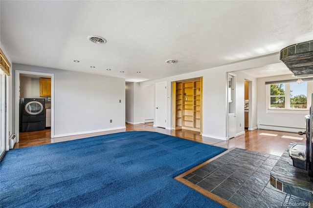 8577 N 73rd Street, Longmont, CO 80503