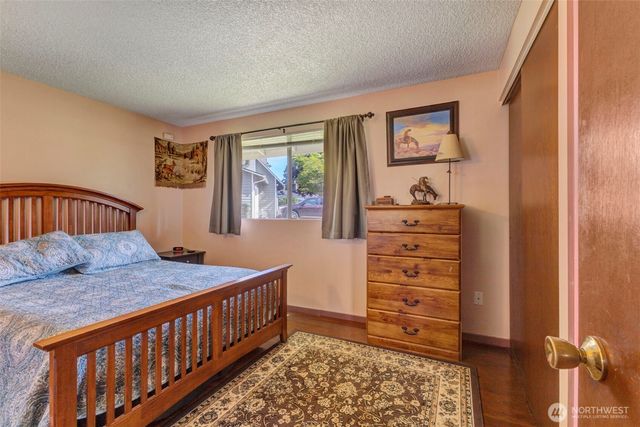 6506 103rd Street E, Puyallup, WA 98373