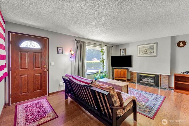 6506 103rd Street E, Puyallup, WA 98373