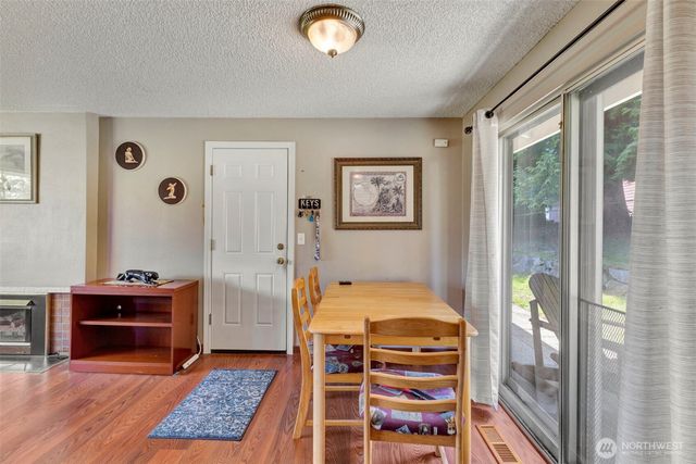 6506 103rd Street E, Puyallup, WA 98373