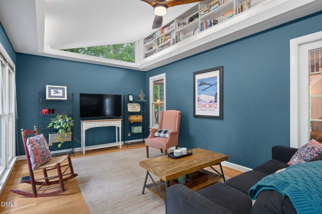 7 Fox Chase Lane, Durham, NC 27713