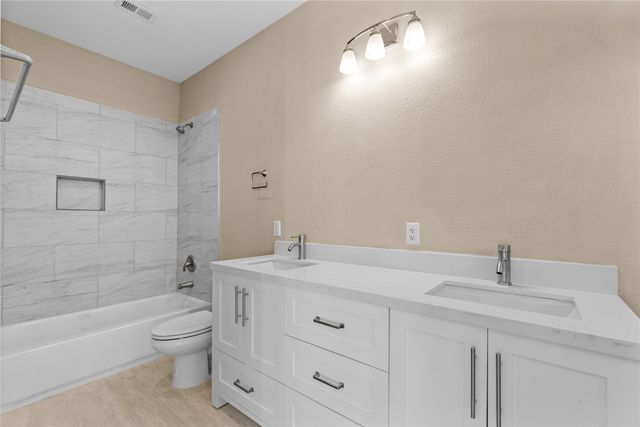 3611 Portland Street, Irving, TX 75062