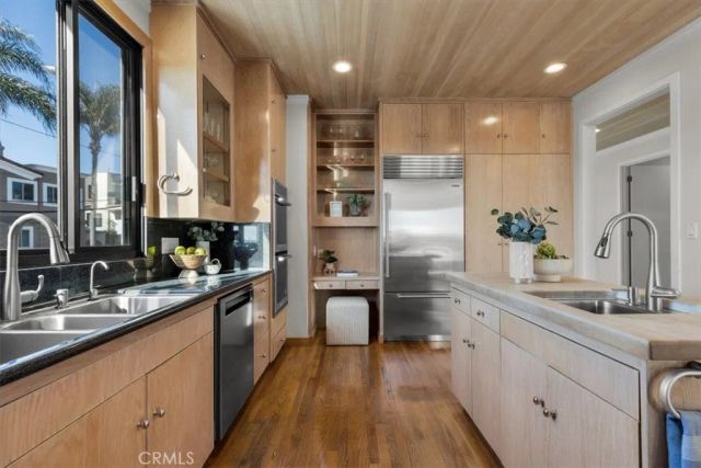 2919 Hermosa View, Hermosa Beach, CA 90254