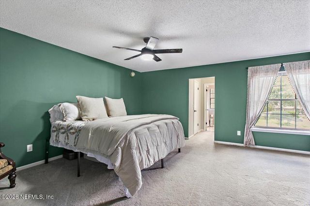 3957 LAURELWOOD Drive, Jacksonville, FL 32257