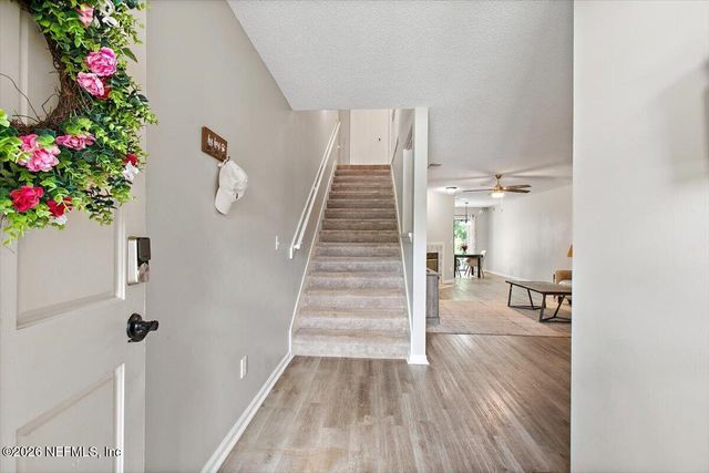 3957 LAURELWOOD Drive, Jacksonville, FL 32257
