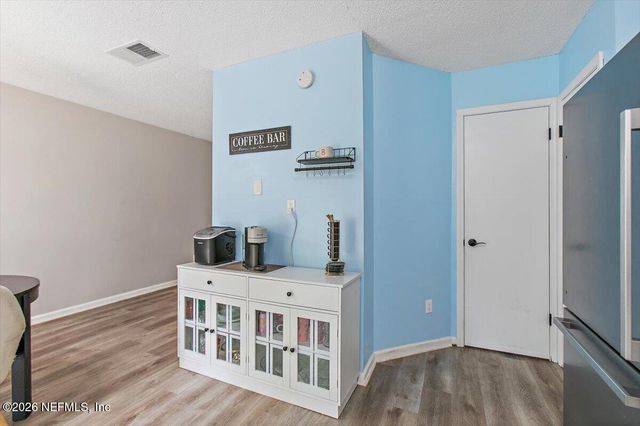 3957 LAURELWOOD Drive, Jacksonville, FL 32257