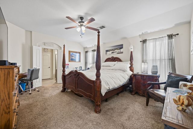 260 Marina Drive, Azle, TX 76020