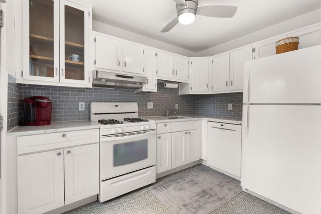 1405 San Carlos Road SW 3, Albuquerque, NM 87104
