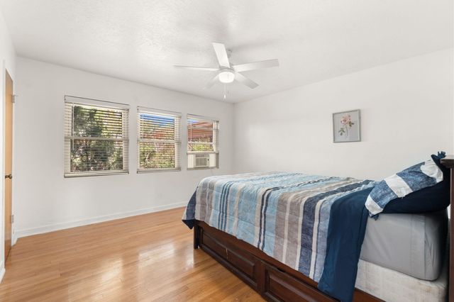 1405 San Carlos Road SW 3, Albuquerque, NM 87104