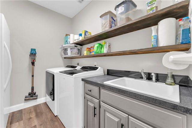 208 Madison 6023, Huntsville, AR 72740