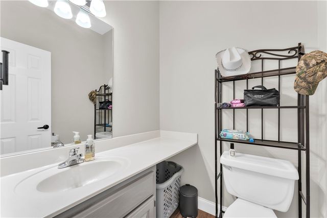 208 Madison 6023, Huntsville, AR 72740