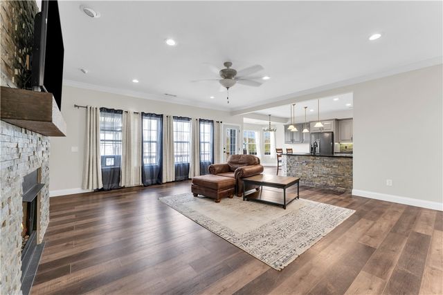 208 Madison 6023, Huntsville, AR 72740