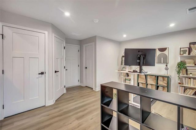 125 Climbing Ivy Circle, Fayetteville, GA 30214