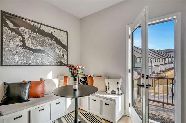 125 Climbing Ivy Circle, Fayetteville, GA 30214