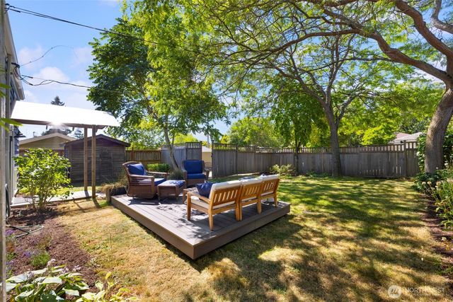 7919 34th Avenue SW, Seattle, WA 98126