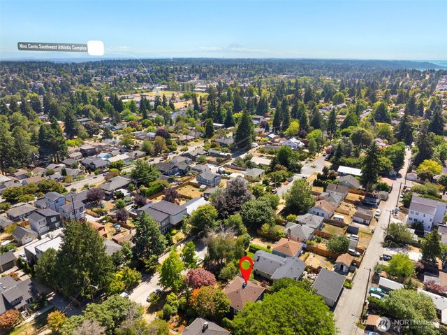 7919 34th Avenue SW, Seattle, WA 98126