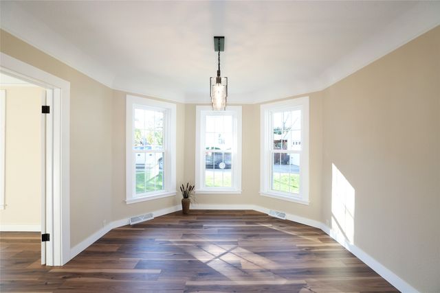 203 S Boone Street, Boone, IA 50036