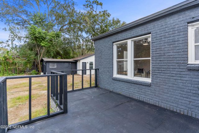 4647 POLARIS Street, Jacksonville, FL 32205