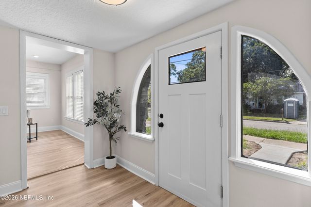 4647 POLARIS Street, Jacksonville, FL 32205