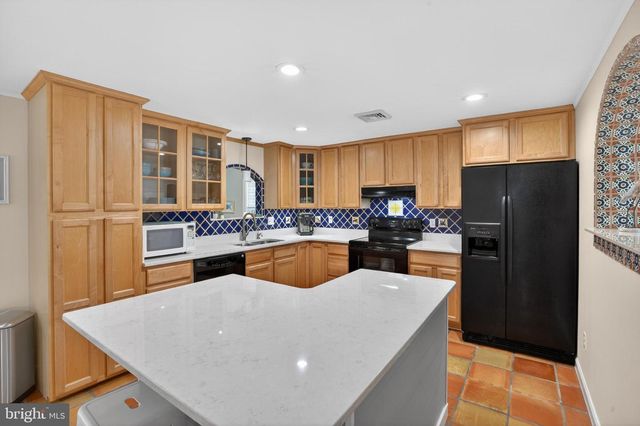 31345 OAK ST, Ocean View, DE 19970