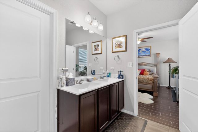 5315 Camino Del Griego, Santa Fe, NM 87507