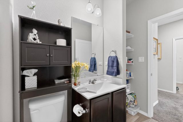 5315 Camino Del Griego, Santa Fe, NM 87507