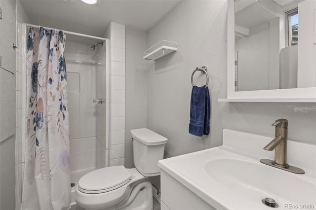 7596 E Davies Court, Centennial, CO 80112