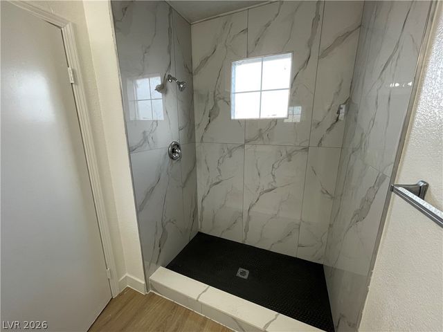1908 High Valley Court 106, Las Vegas, NV 89128