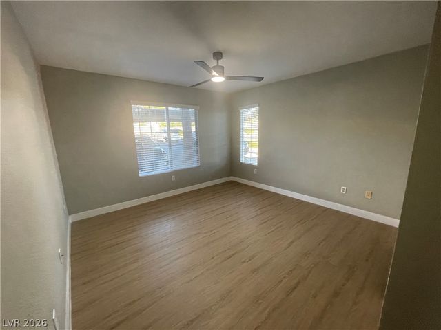 1908 High Valley Court 106, Las Vegas, NV 89128