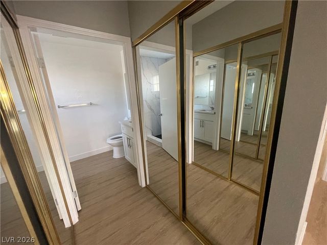 1908 High Valley Court 106, Las Vegas, NV 89128
