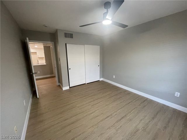 1908 High Valley Court 106, Las Vegas, NV 89128