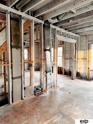 3908 Chicago Street, Omaha, NE 68131