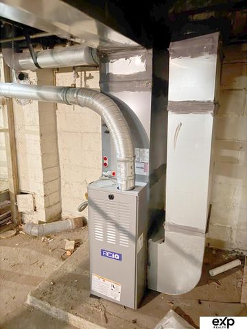 3908 Chicago Street, Omaha, NE 68131