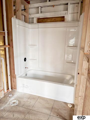 3908 Chicago Street, Omaha, NE 68131