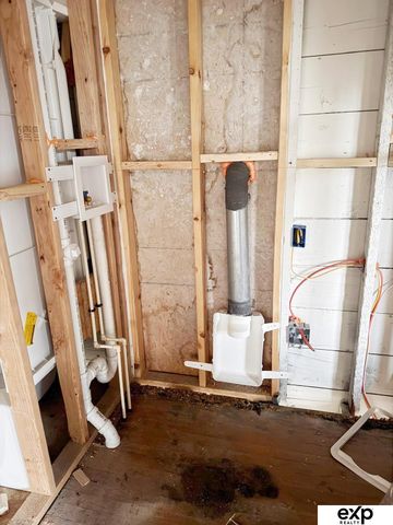 3908 Chicago Street, Omaha, NE 68131