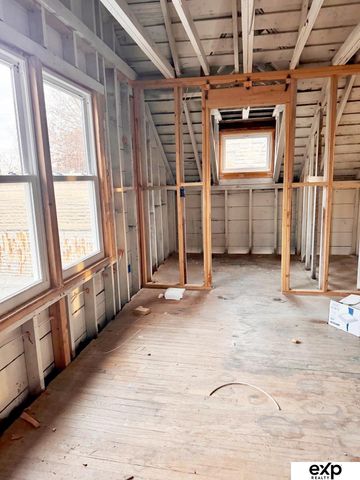 3908 Chicago Street, Omaha, NE 68131