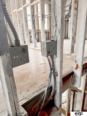 3908 Chicago Street, Omaha, NE 68131