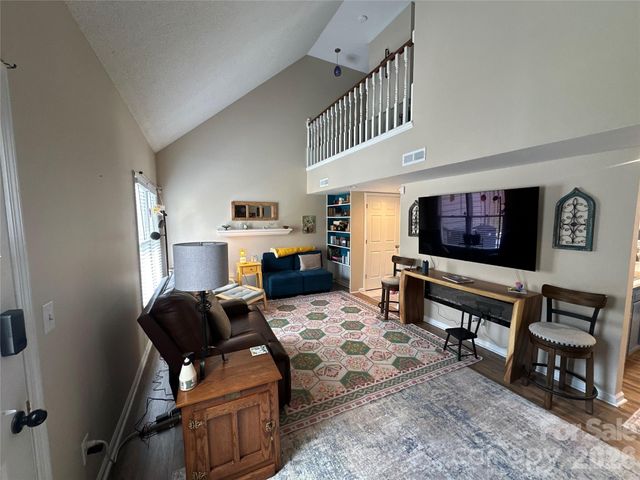26 Sleepy Hollow Lane, Swannanoa, NC 28778