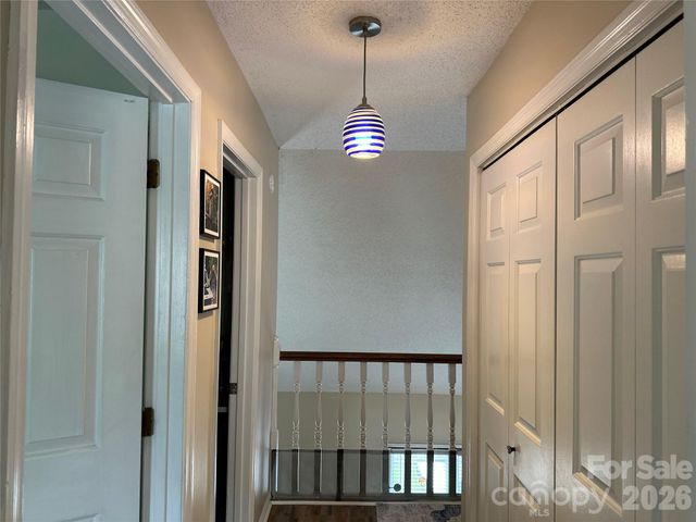 26 Sleepy Hollow Lane, Swannanoa, NC 28778