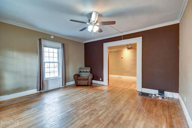 258 Kingsboro Avenue, Gloversville, NY 12078