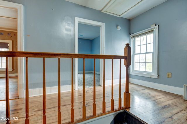 258 Kingsboro Avenue, Gloversville, NY 12078