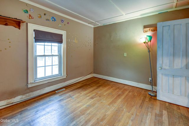 258 Kingsboro Avenue, Gloversville, NY 12078