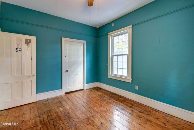 258 Kingsboro Avenue, Gloversville, NY 12078