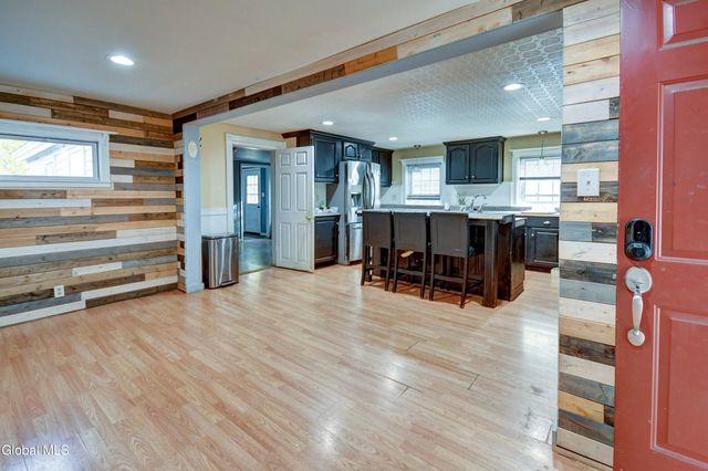 258 Kingsboro Avenue, Gloversville, NY 12078