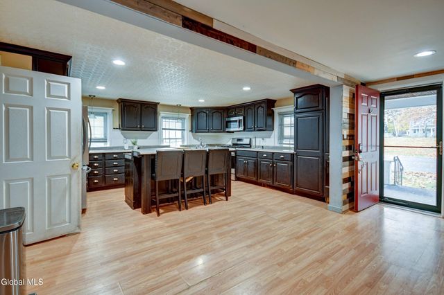 258 Kingsboro Avenue, Gloversville, NY 12078