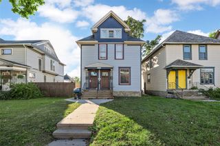 1517 2nd Avenue SE, Cedar Rapids, IA 52403