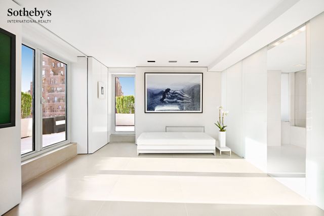 785 Park Avenue 17BC, New York City, NY 10021